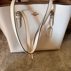 Cream coach tote bag-never used